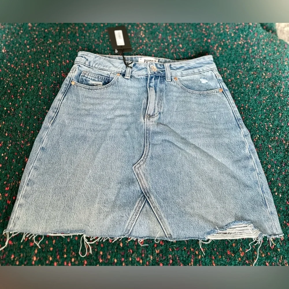 PAIGE Aideen Seamed Denim Mini Skirt Razz NWT 26 Rare